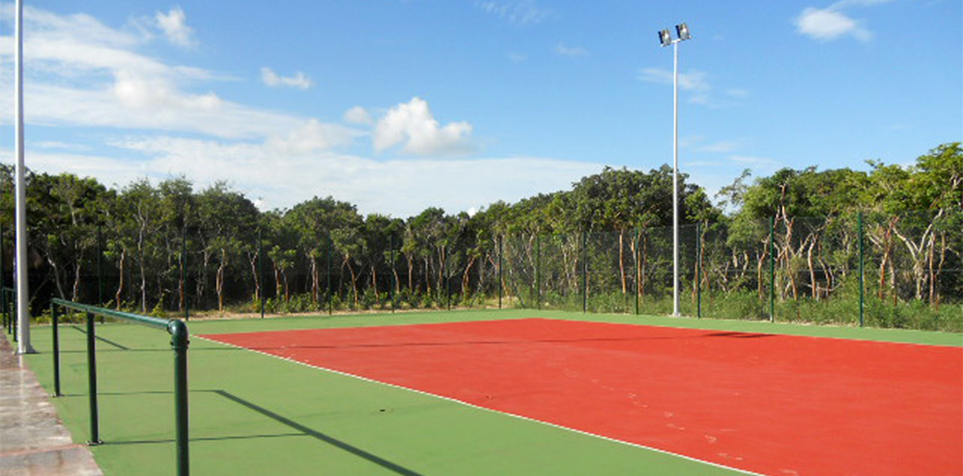 Hoteles en varios cayos: Cayo Guillermo, Cayo Santa María, etc.