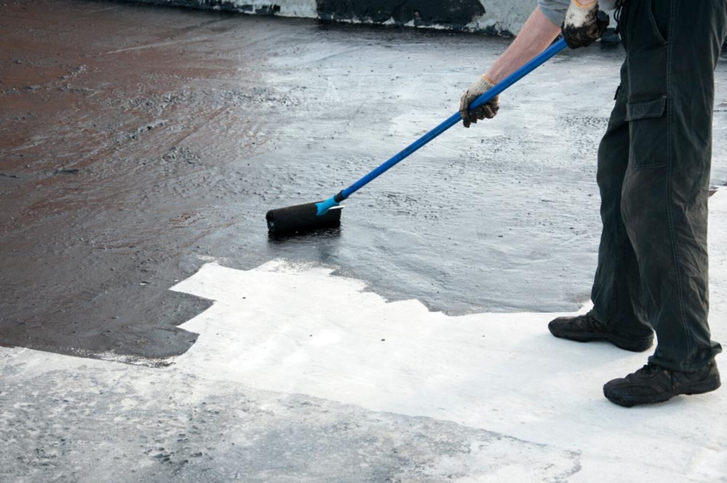 ¿CÓMO PINTAR GARAJES?